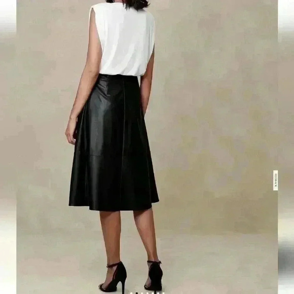 BANANA REPUBLIC VEGAN LEATHER MIDI SKIRT - Picture 3 of 7
